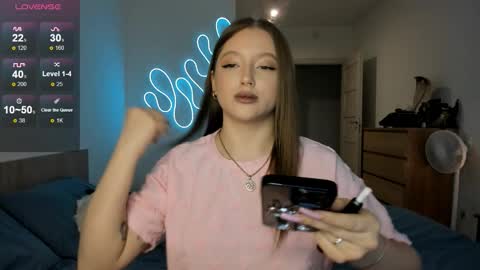 Julia and Julia online show from November 2025 01:32:02 PM