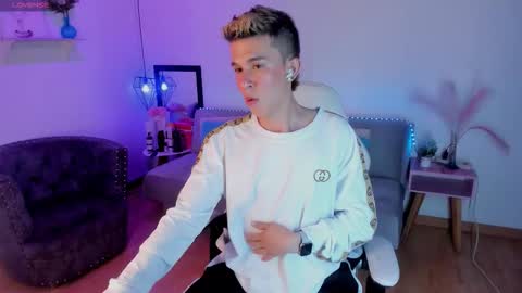 Juandii online show from February 2026 08:04:01 PM