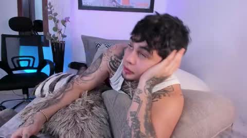 Snapshot of juan_alvarez18 chatting on October 2025 01:22:01 AM juan_alvarez18 online show from October 2025 01:22:01 AM