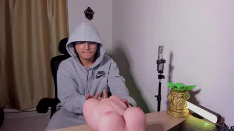 Juan Belmont online show from December 2025 06:12:02 AM