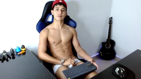 JuanDa online show from December 2024 12:52:01 AM