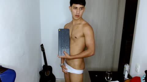 JuanDa online show from December 2024 04:59:01 AM