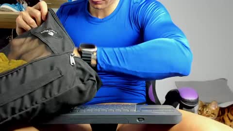 Snapshot of juan_fit2024 chatting on December 2024 03:20:02 PM juan online show from December 2024 03:20:02 PM