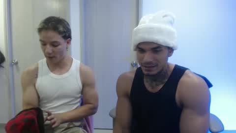 Snapshot of juan_gomez_1 chatting on December 2024 11:28:02 PM juan_gomez_1 online show from December 2024 11:28:02 PM