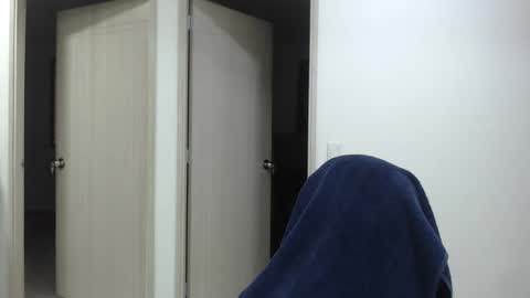 Snapshot of juan_gomez_1 chatting on February 2025 11:05:01 PM juan_gomez_1 online show from February 2025 11:05:01 PM