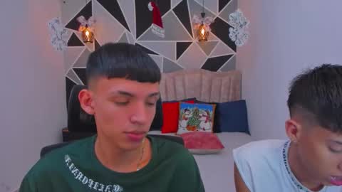 JuanSteven online show from December 2025 05:02:01 AM