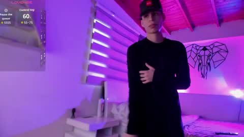 Snapshot of juan_posada1 chatting on February 2026 09:57:02 PM Juan Posada online show from February 2026 09:57:02 PM