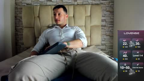 JUAN online show from January 2025 11:19:01 PM