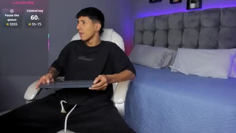 Juan online show from October 2025 10:11:01 AM
