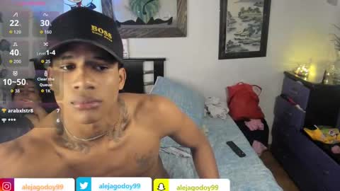 Snapshot of juanbigcock21cm chatting on November 2025 04:57:02 AM juan jose online show from November 2025 04:57:02 AM