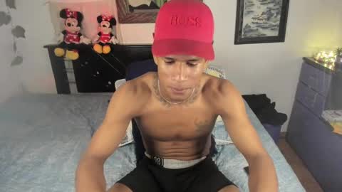 Snapshot of juanbigcock21cm chatting on November 2025 12:20:01 AM juan jose online show from November 2025 12:20:01 AM