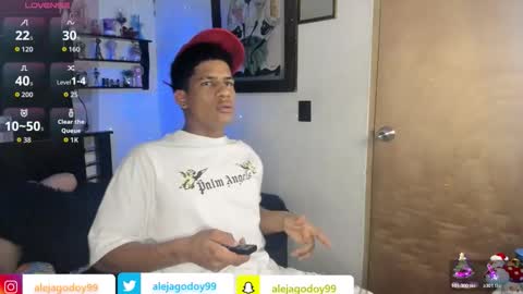 Snapshot of juanbigcock21cm chatting on December 2025 05:05:01 AM juan jose online show from December 2025 05:05:01 AM