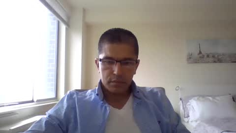 Snapshot of juanearth1 chatting on June 2026 09:46:01 PM juanearth1 online show from June 2026 09:46:01 PM