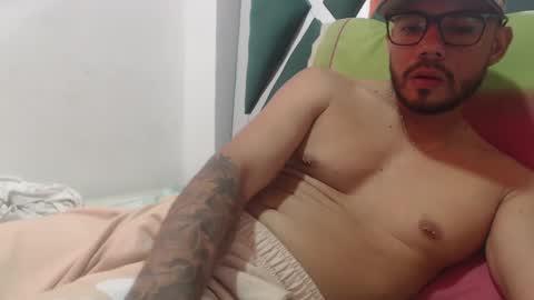 juanfe_style online show from October 2025 03:32:01 PM