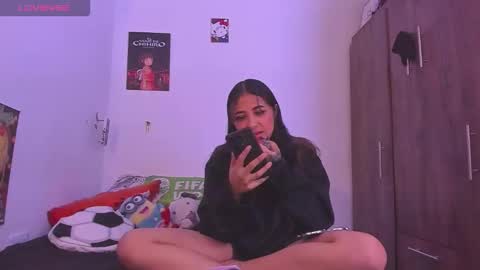 juanftmaria2 online show from November 2025 07:27:01 PM