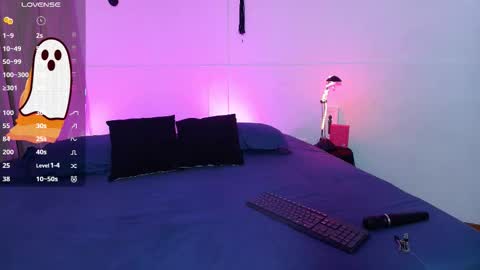 Blue online show from October 2025 04:08:02 PM