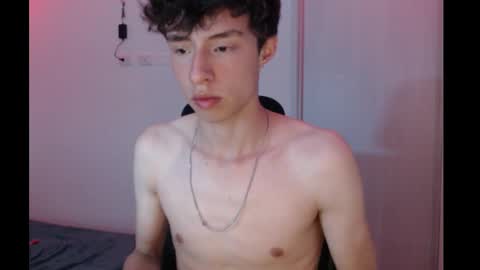 juanmres online show from November 2025 03:27:01 AM