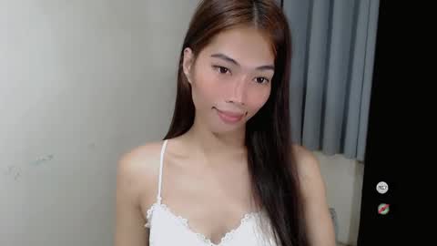 Snapshot of judy_fuckdoll chatting on February 2025 07:10:02 PM JUDY online show from February 2025 07:10:02 PM