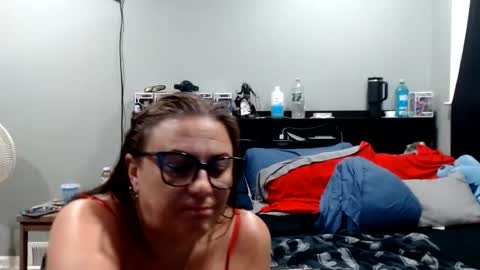 Juiceepawwg420 online show from July 2026 11:53:02 PM