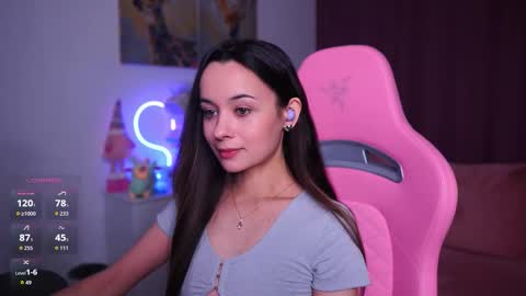 Snapshot of juicy___angel chatting on February 2026 02:31:02 PM Angelina online show from February 2026 02:31:02 PM