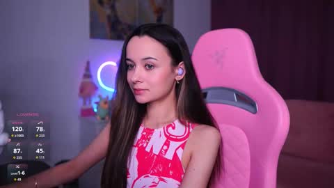 Snapshot of juicy___angel chatting on February 2026 01:18:01 PM Angelina online show from February 2026 01:18:01 PM