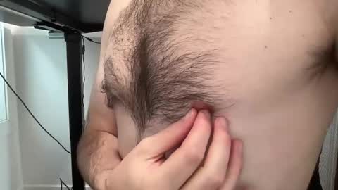 juicy boy21 online show from October 2025 01:11:01 PM