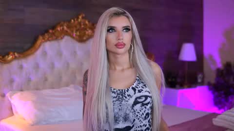 Jessye online show from September 2025 07:51:02 PM