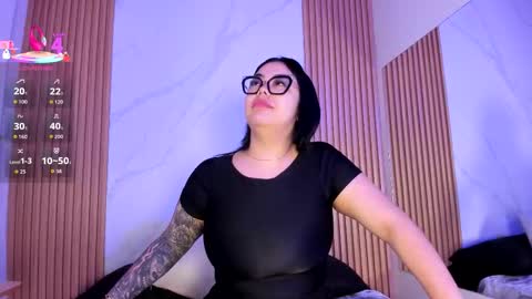 Juicy online show from November 2025 11:10:01 AM