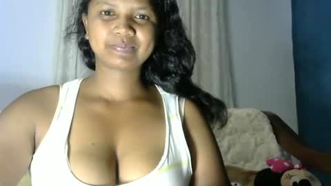 stellah online show from May 2026 03:46:02 AM