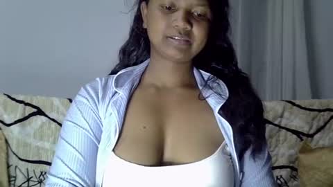 stellah online show from August 2026 02:26:02 AM