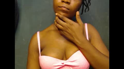 juicycuntx online show from February 2026 11:48:02 AM