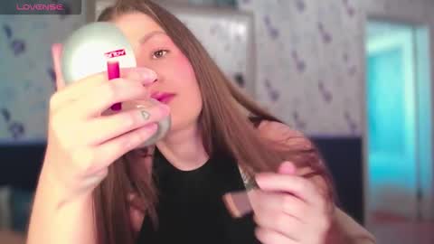 Elena online show from October 2025 11:40:01 AM