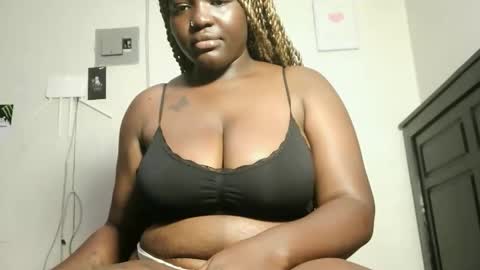 juicyslurrt online show from February 2026 05:30:02 PM