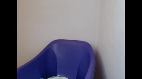 juicyxpink online show from January 2025 02:02:02 PM