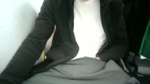 juju78juju online show from February 2025 01:06:01 PM