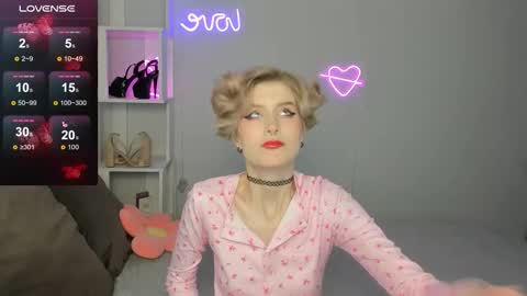 Jules online show from October 2025 12:42:02 AM