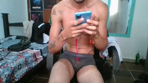 Julfigo online show from December 2024 12:05:02 PM