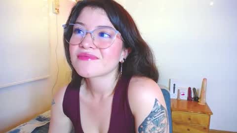 Juliana online show from February 2025 01:49:02 AM