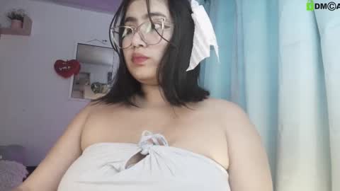 Juliana online show from October 2025 03:11:02 PM