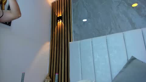 Juli online show from November 2025 12:39:02 PM