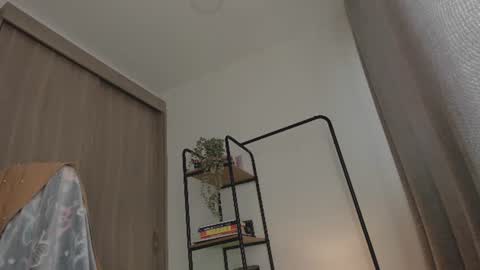 Snapshot of juli_hairy chatting on August 2026 03:36:01 PM Juli Modelo Independiente online show from August 2026 03:36:01 PM