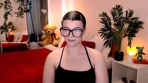 julia485262 online show from June 2026 01:46:02 PM