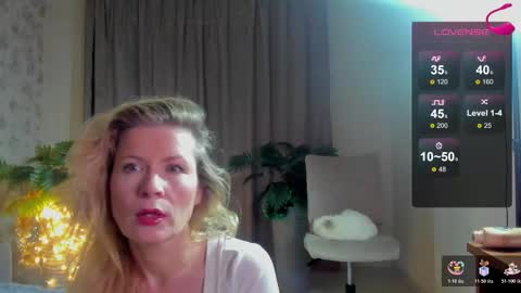 julia_giulia online show from January 2026 08:40:02 PM