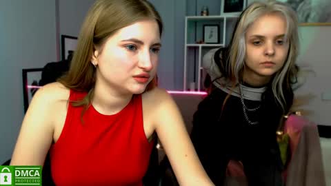 Julia  online show from December 2024 01:34:02 PM