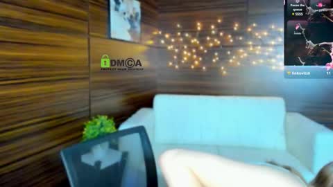 Julia  online show from February 2025 08:42:01 PM