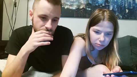 julia_official online show from February 2025 09:16:02 PM