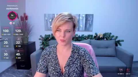 Julia online show from January 2025 03:55:02 PM