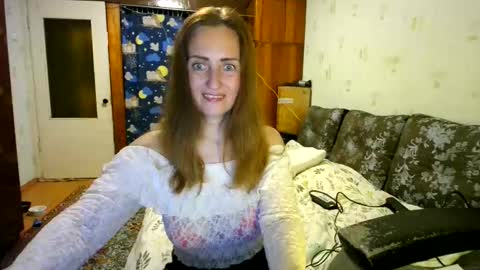 juliaa_foxi online show from November 2025 06:52:02 PM