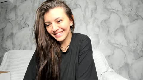 Julia online show from January 2025 05:06:01 PM