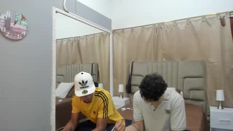 Snapshot of julian_billy chatting on February 2025 06:03:01 PM julian billy online show from February 2025 06:03:01 PM